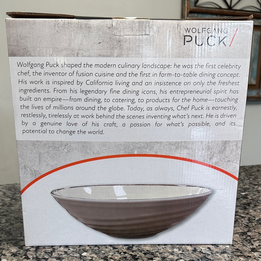 Wolfgang Puck Melamine Outdoor Serving Bowls NWT - Picture 7 of 8
